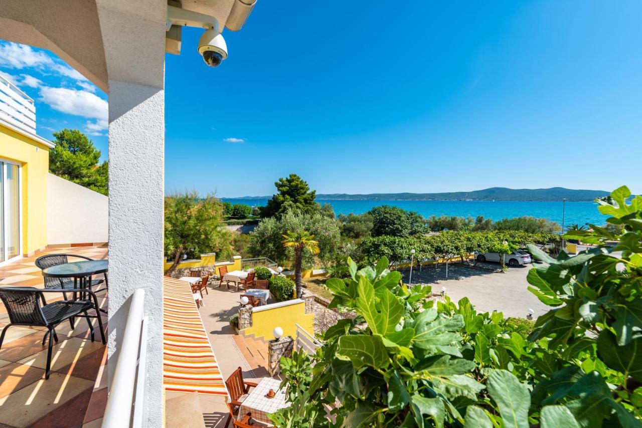 Villa Sunce Sukošan Esterno foto